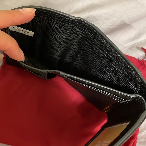 Michael Kors Black Wallet - Picture 4 of 5